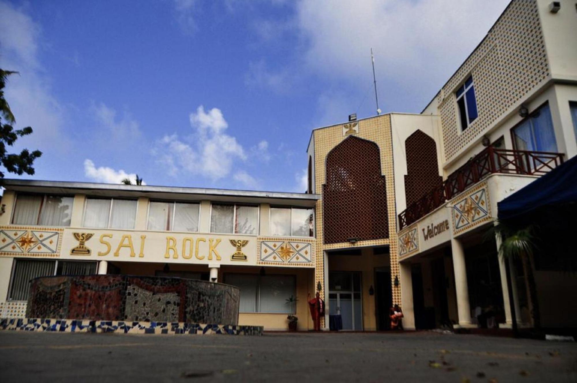 Sai Rock Beach Hotel & Spa Bamburi Exterior photo