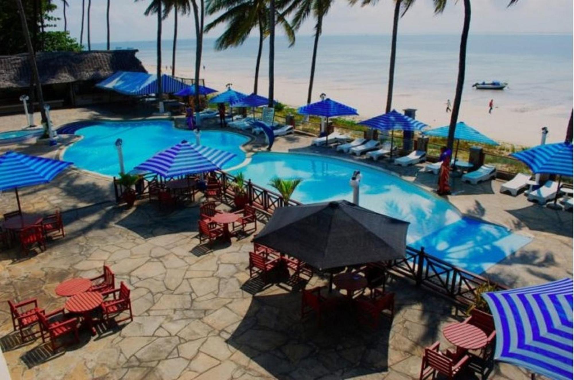 Sai Rock Beach Hotel & Spa Bamburi Exterior photo